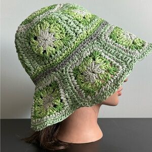Steve Madden Paper Yarn Green Granny Square Floppy Hat Wired Brim One Size